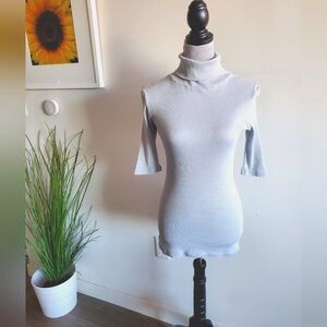 Gray Ribbed Turtleneck
